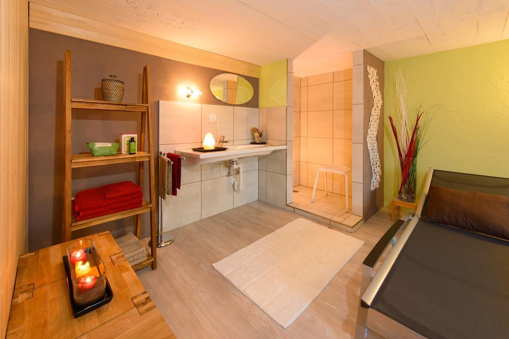 Apartment Efeu "Mit Stil & Tradition" Grachen Bilik gambar